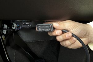 Hệ thống OBD trên ô tô ban đầu chỉ thiết kế để giảm lượng khí thải